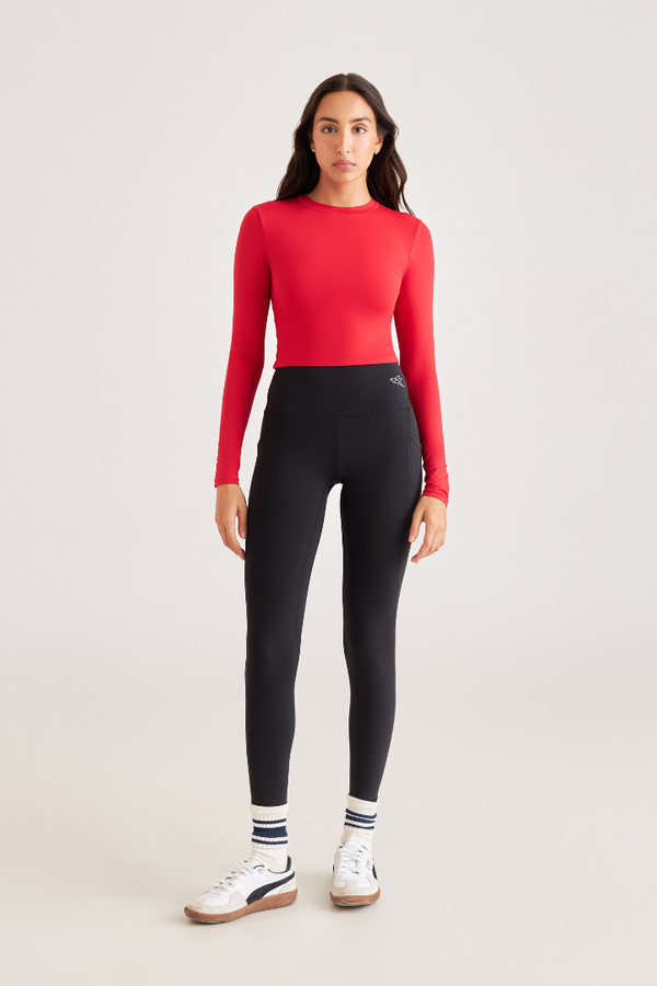 ESSENTIAL LONG SLEEVE TEE